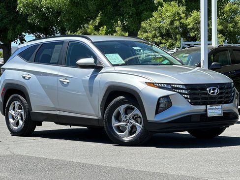 Used 2024 Hyundai Tucson SEL FWD image 1