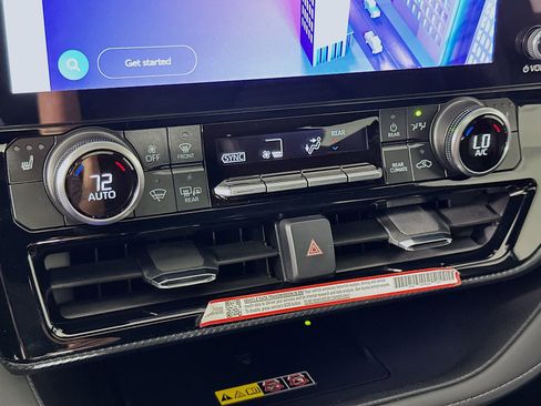 Certified 2026 Toyota Highlander XSE image 16