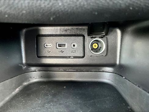 Used 2024 Chevrolet Equinox RS AWD/4WD image 13