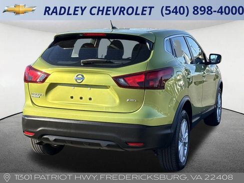 Used 2017 Nissan Rogue Sport S w/ S Appearance Package image 5