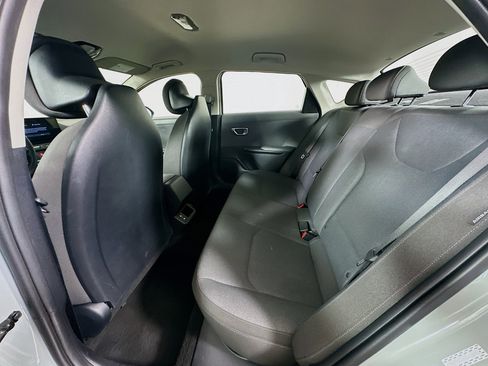 Used 2025 Kia K4 LXS image 26