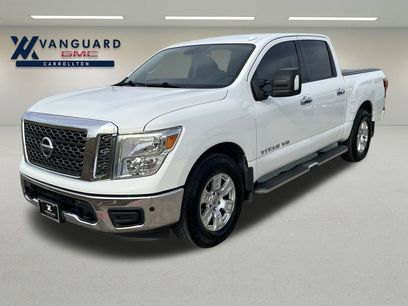 Used 2018 Nissan Titan SV w/ SV Convenience Package