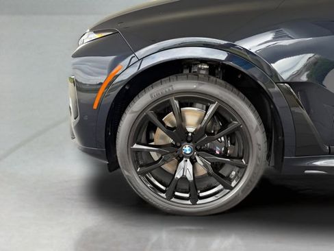 Used 2026 BMW X7 xDrive40i w/ M Sport Package image 17