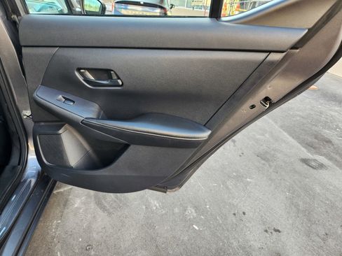 Used 2024 Nissan Sentra S FWD image 46