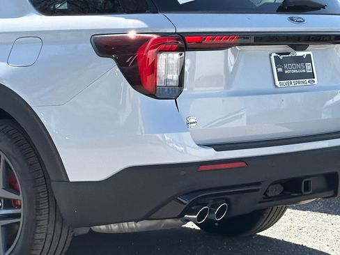 New 2026 Ford Explorer ST AWD/4WD image 7