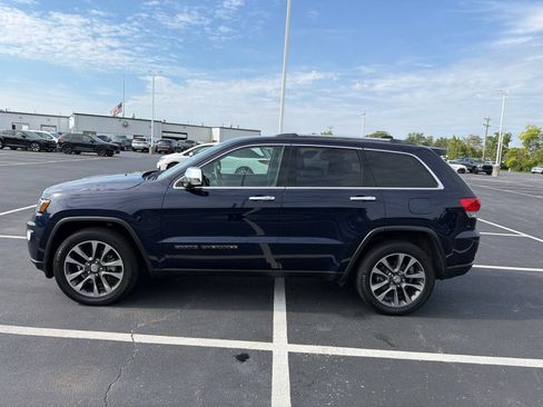 Used 2018 Jeep Grand Cherokee Limited w/ Luxury Group II AWD/4WD image 3