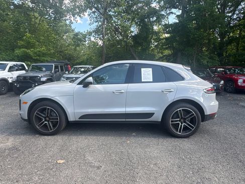 Used 2021 Porsche Macan S AWD/4WD image 9