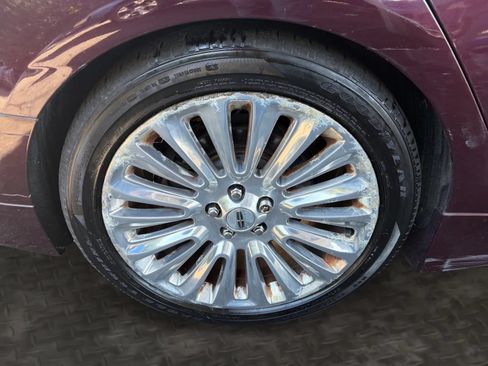 Used 2013 Lincoln MKZ FWD image 37