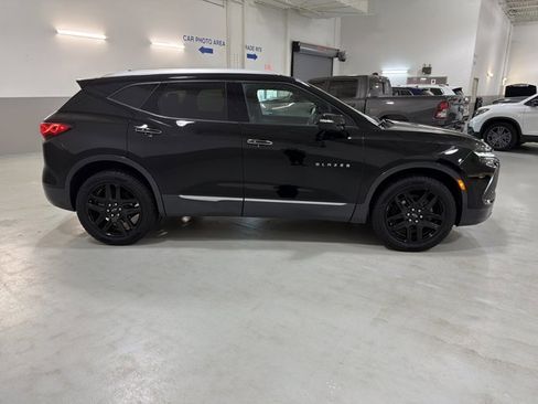 Used 2023 Chevrolet Blazer Premier w/ Driver Confidence II Package AWD/4WD image 10