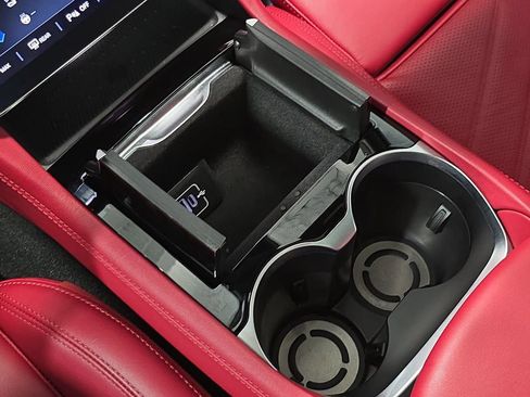 Used 2023 Maserati Grecale Modena AWD/4WD image 20