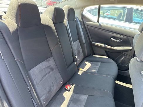 Used 2022 Nissan Sentra SR w/ Electronics Package image 9