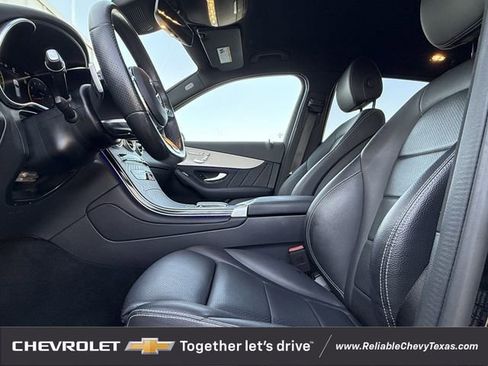 Used 2022 Mercedes-Benz GLC 300 image 29