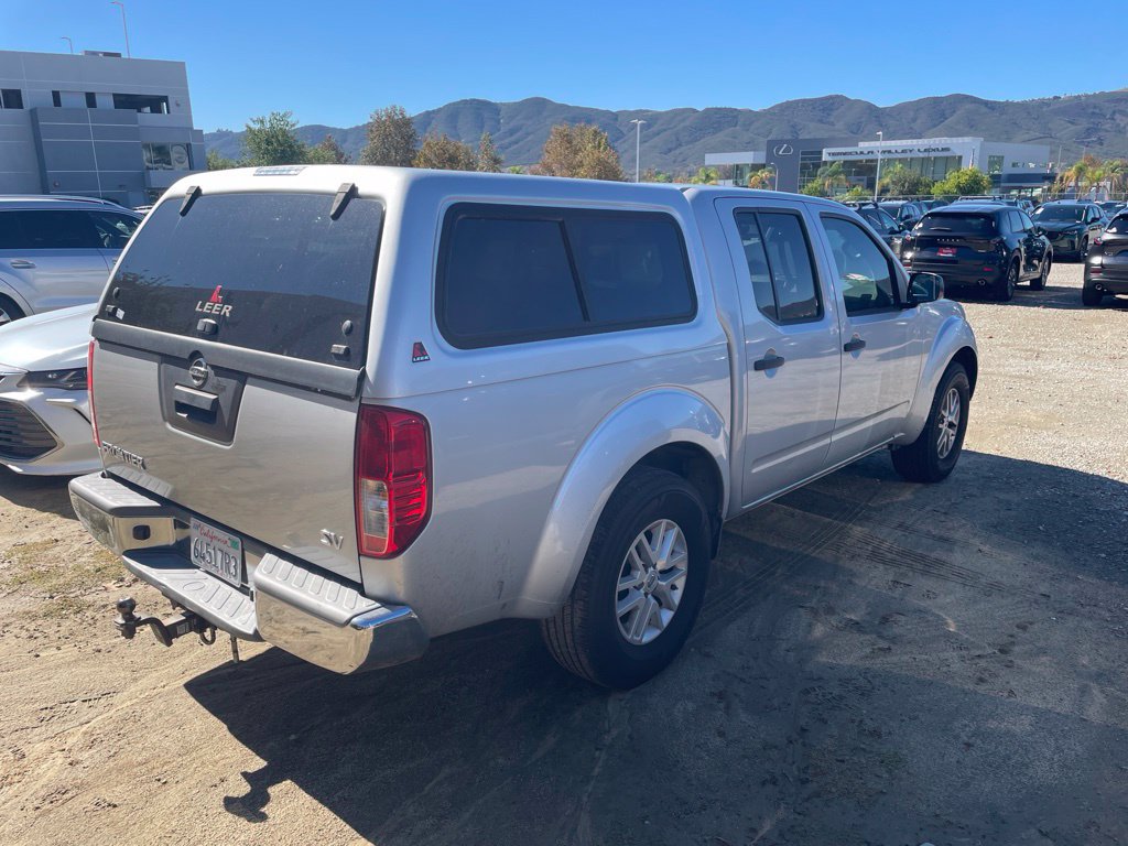 Used 2018 Nissan Frontier SV RWD image 8