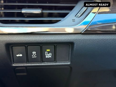 Used 2013 Toyota Avalon XLE Touring image 20