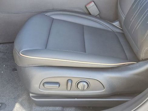 New 2026 Buick Envista Preferred FWD image 17
