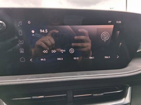 Used 2024 Buick Envista Preferred FWD image 11