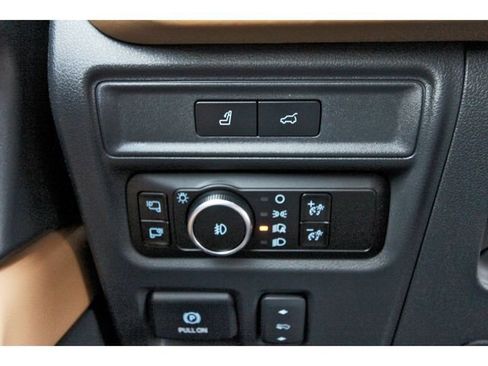 Used 2023 Ford Expedition Platinum RWD image 20