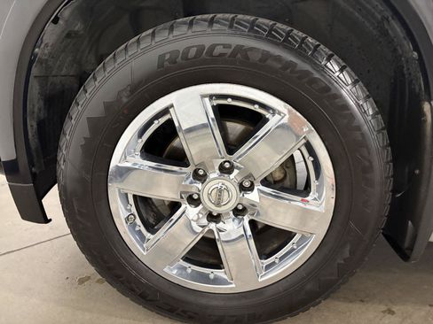 Used 2012 Nissan Armada Platinum AWD/4WD image 48
