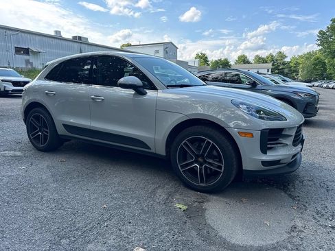 Used 2021 Porsche Macan S AWD/4WD image 3