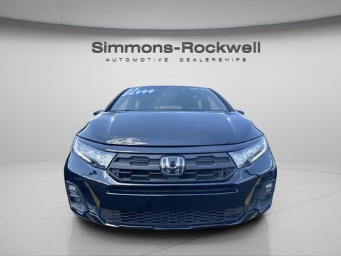 Used 2025 Honda Odyssey Sport-L image 6