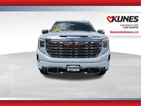New 2026 GMC Sierra 1500 Denali AWD/4WD image 10