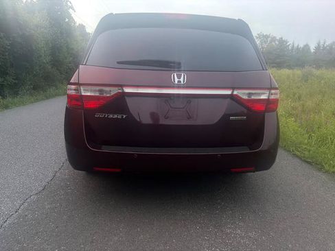 Used 2011 Honda Odyssey Touring image 7