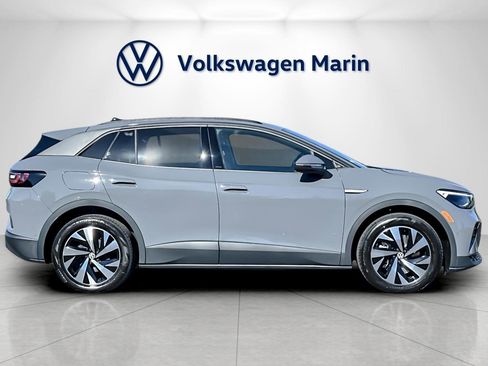 New 2025 Volkswagen ID.4 Pro image 6