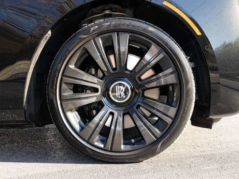 Certified 2021 Rolls-Royce Ghost Extended Wheelbase image 95