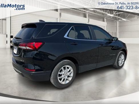 Used 2024 Chevrolet Equinox LT image 3