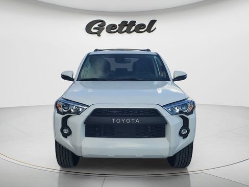 Certified 2021 Toyota 4Runner SR5 Premium w/ Moonroof Package RWD image 2