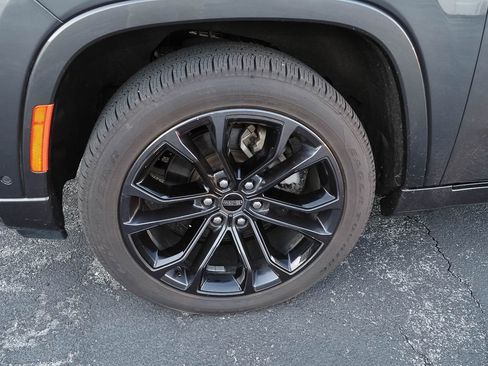 Used 2022 Jeep Grand Wagoneer Series II image 34