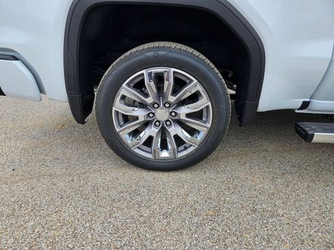 New 2026 GMC Sierra 1500 Denali AWD/4WD image 31