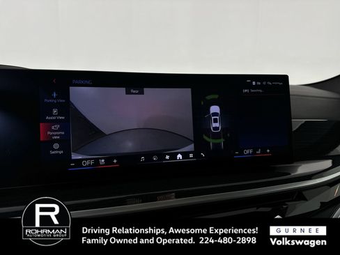 Used 2024 BMW X6 M60i w/ Executive Package image 9