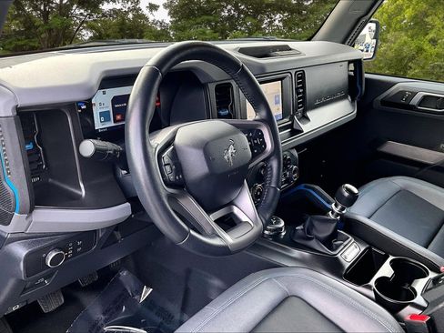 Certified 2022 Ford Bronco Black Diamond image 18