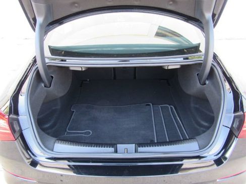 Used 2024 Mercedes-Benz CLA 250 CLA w/ Exclusive Package image 25