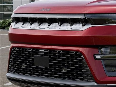 New 2026 Jeep Grand Wagoneer 4WD image 11