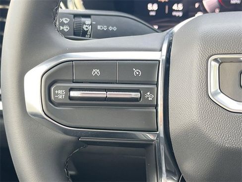 New 2026 GMC Canyon Elevation image 13