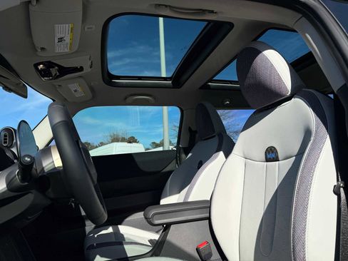 Used 2025 MINI Cooper S image 24