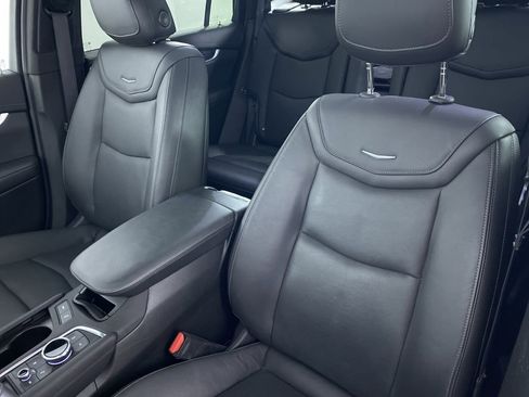 Certified 2023 Cadillac XT6 Premium Luxury image 11