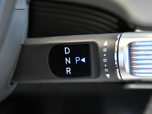 Used 2024 Hyundai Ioniq 5 SEL RWD image 30