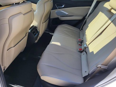 Certified 2024 Acura RDX SH-AWD w/ Advance Package image 13