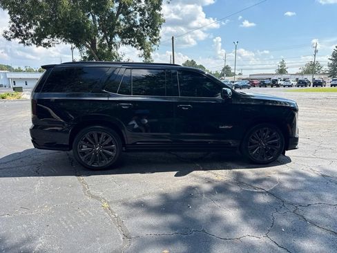 Used 2025 Cadillac Escalade V w/ LPO, Floor Liner Package AWD/4WD image 35