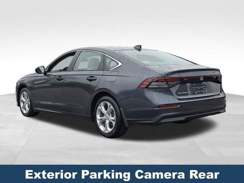 Used 2023 Honda Accord LX image 5