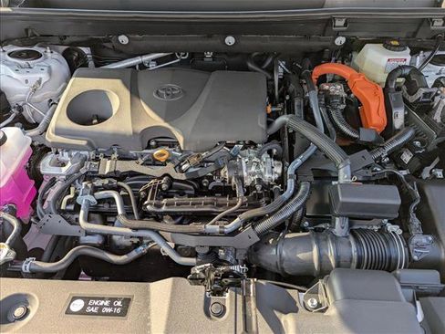 New 2025 Toyota RAV4 XLE AWD/4WD image 16