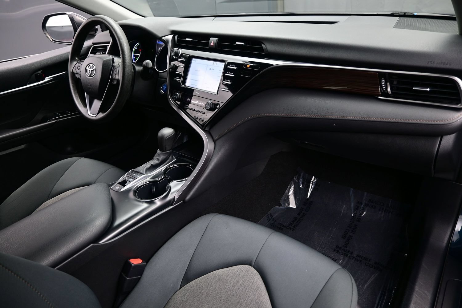 Used 2020 Toyota Camry LE w/ Fleet Convenience Package FWD image 15