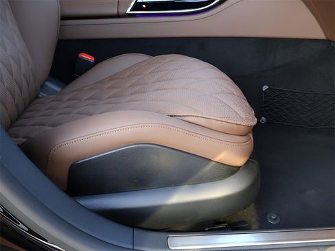 New 2026 Mercedes-Benz S 580 4MATIC Sedan image 12