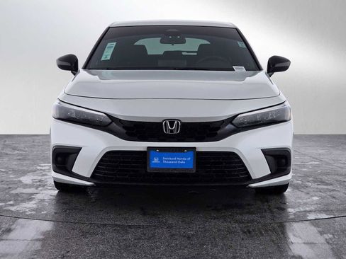 Used 2023 Honda Civic Sport image 8