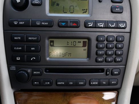 Used 2005 Jaguar X-TYPE 3.0 image 31