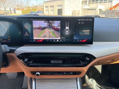 Used 2025 BMW 330i 330i image 17