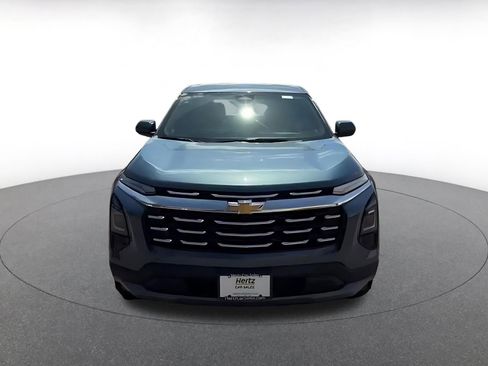 Used 2025 Chevrolet Equinox LT AWD/4WD image 4